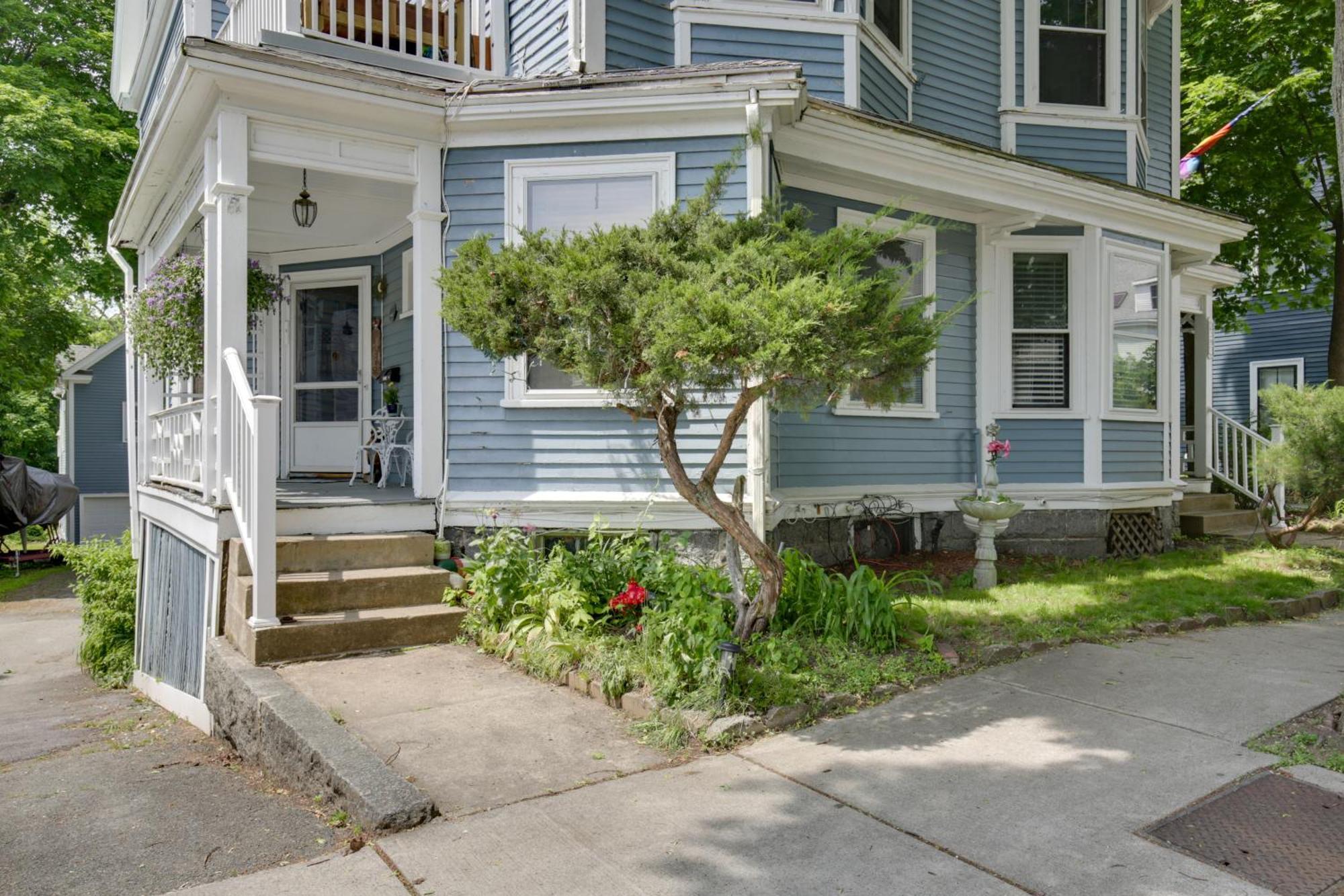 Quaint Beverly Townhome Walk To Beach And Downtown! エクステリア 写真