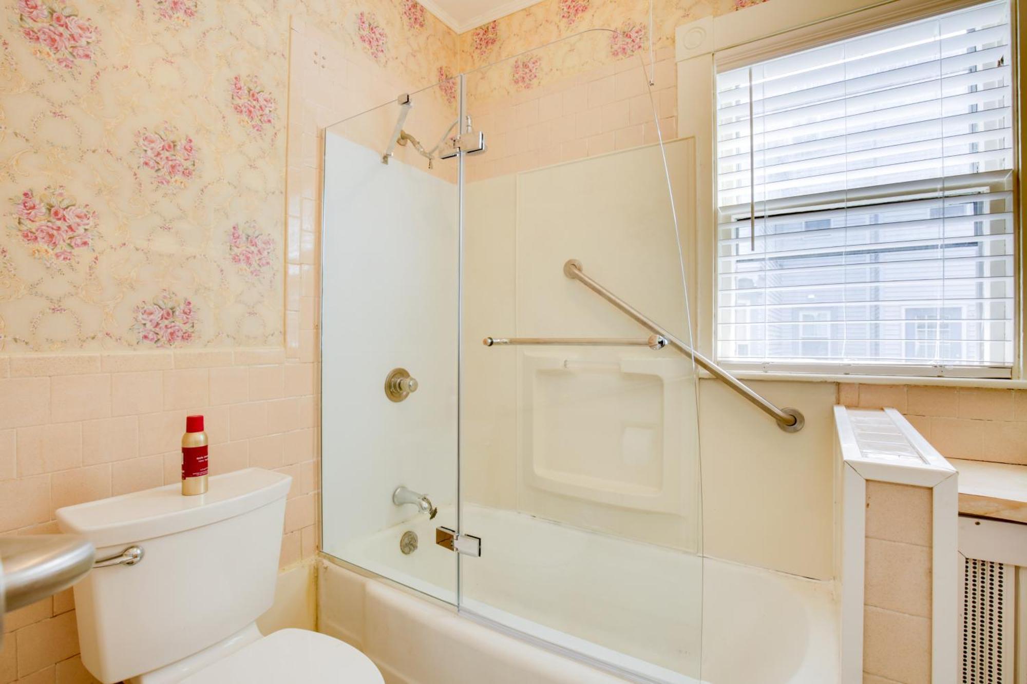 Quaint Beverly Townhome Walk To Beach And Downtown! エクステリア 写真