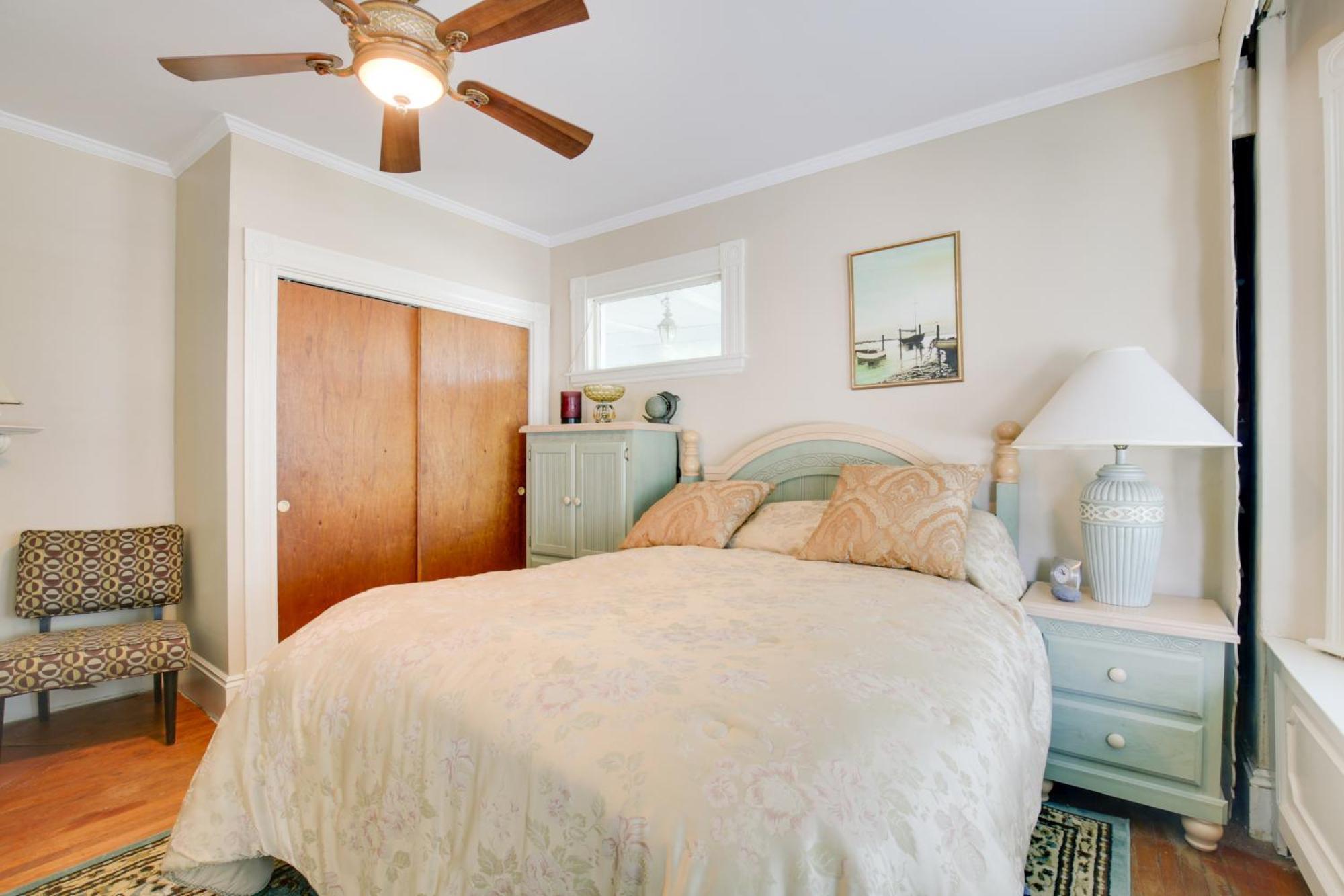Quaint Beverly Townhome Walk To Beach And Downtown! エクステリア 写真