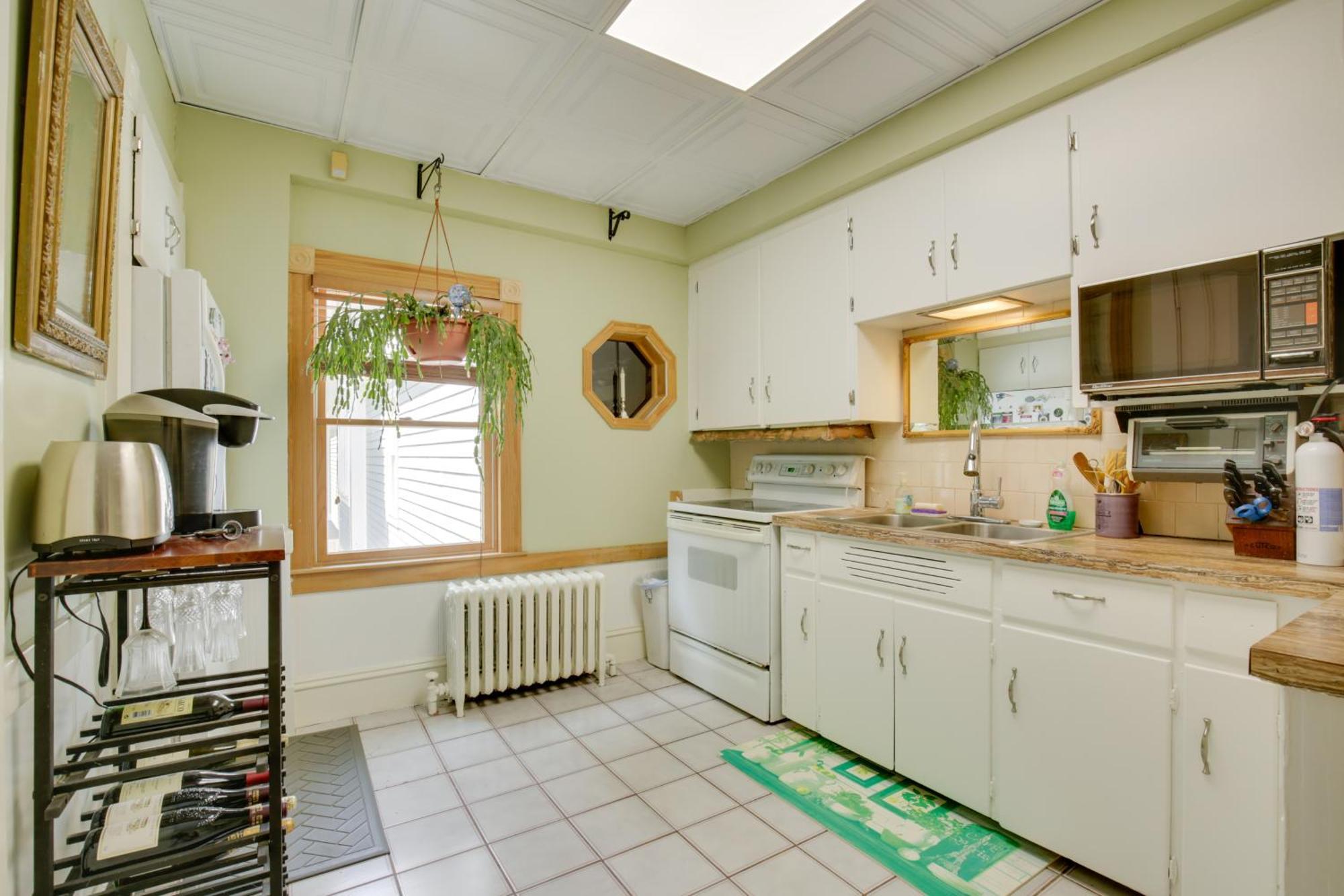 Quaint Beverly Townhome Walk To Beach And Downtown! エクステリア 写真